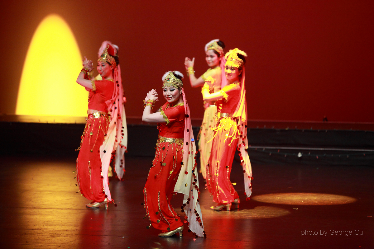 2013 Huayin 10th Anniversary Performance Image 320